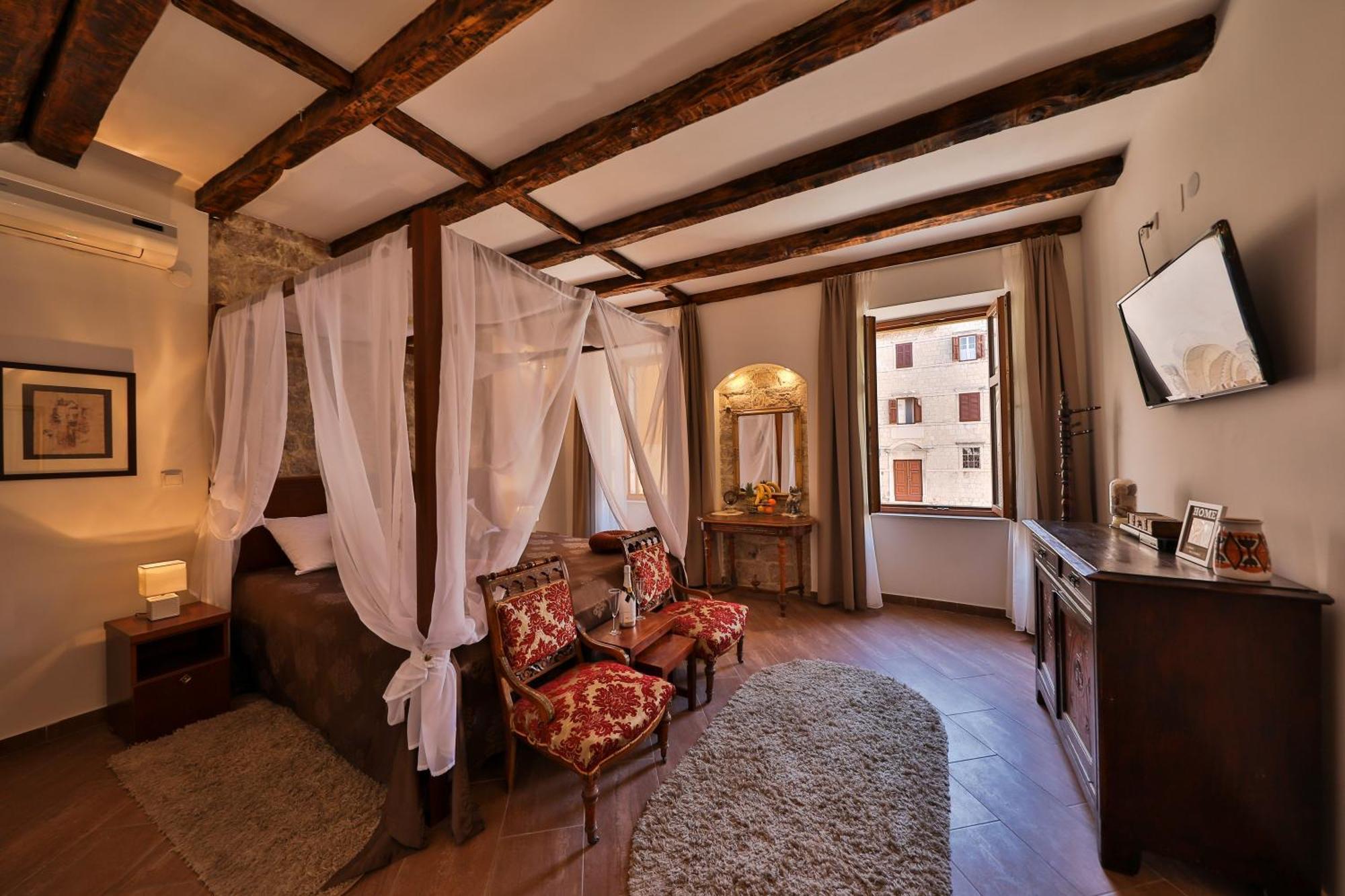 Luxury Rooms Contessa Vitali زادار الغرفة الصورة